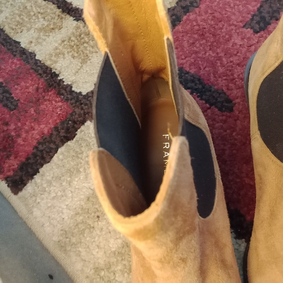 Frame Le Lexington Suede Chelsea boots - Picture 5 of 9